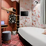 Republik Hotel Lione