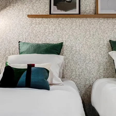 Republik Hotel Lione