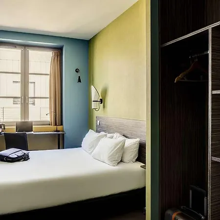 Otel Republik Lyon