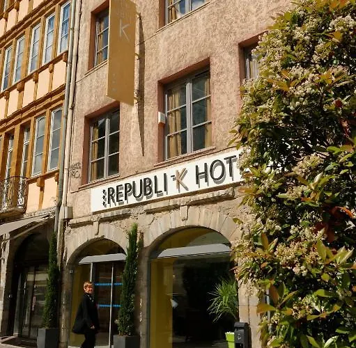 Republik 3*